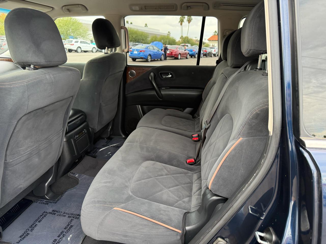 Nissan Armada 4x2 SV 2017