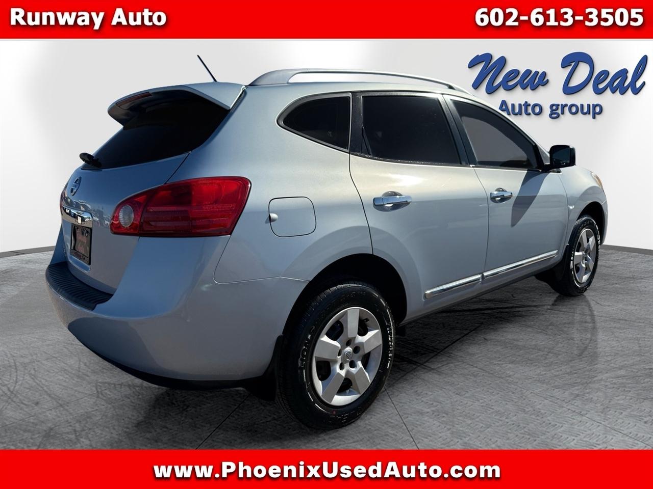 Nissan Rogue Select FWD 4dr S 2014