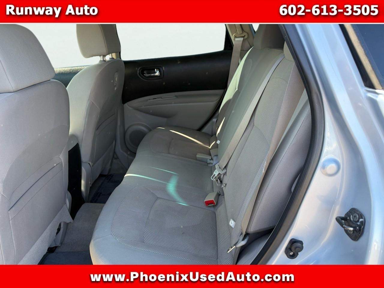 Nissan Rogue Select FWD 4dr S 2014