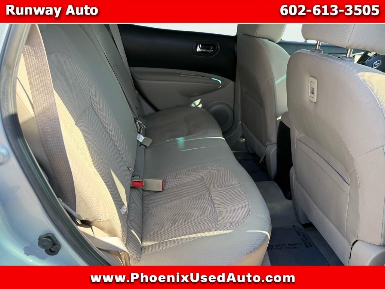 Nissan Rogue Select FWD 4dr S 2014