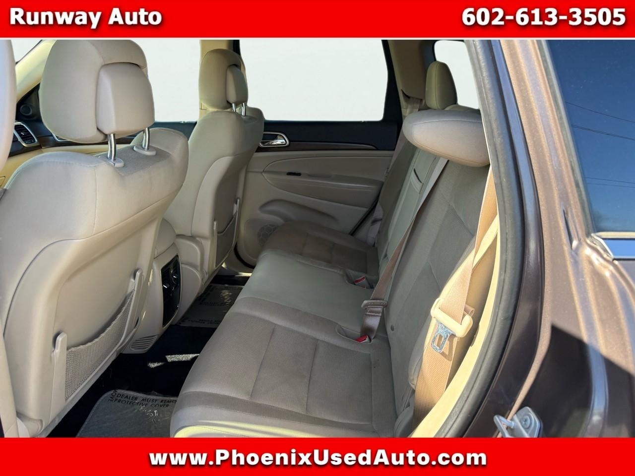 Jeep Grand Cherokee Laredo 4x2 2017