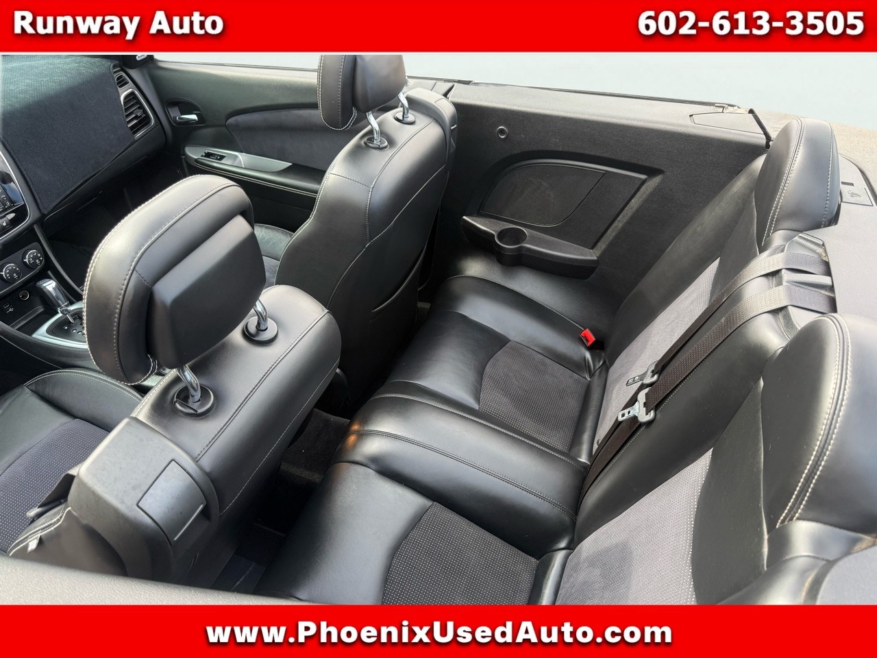 Chrysler 200 2dr Conv S 2012