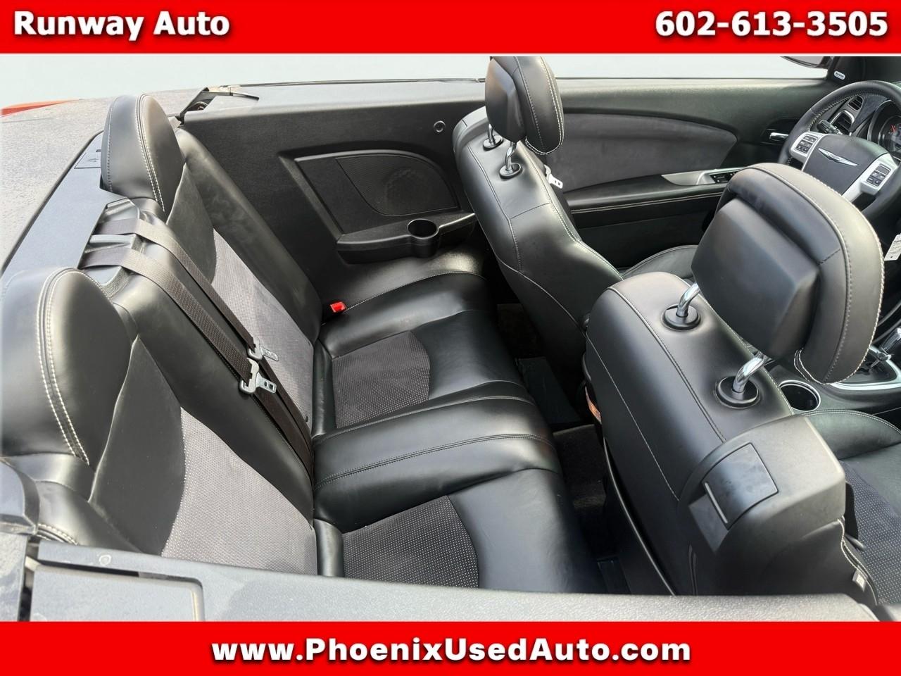 Chrysler 200 2dr Conv S 2012