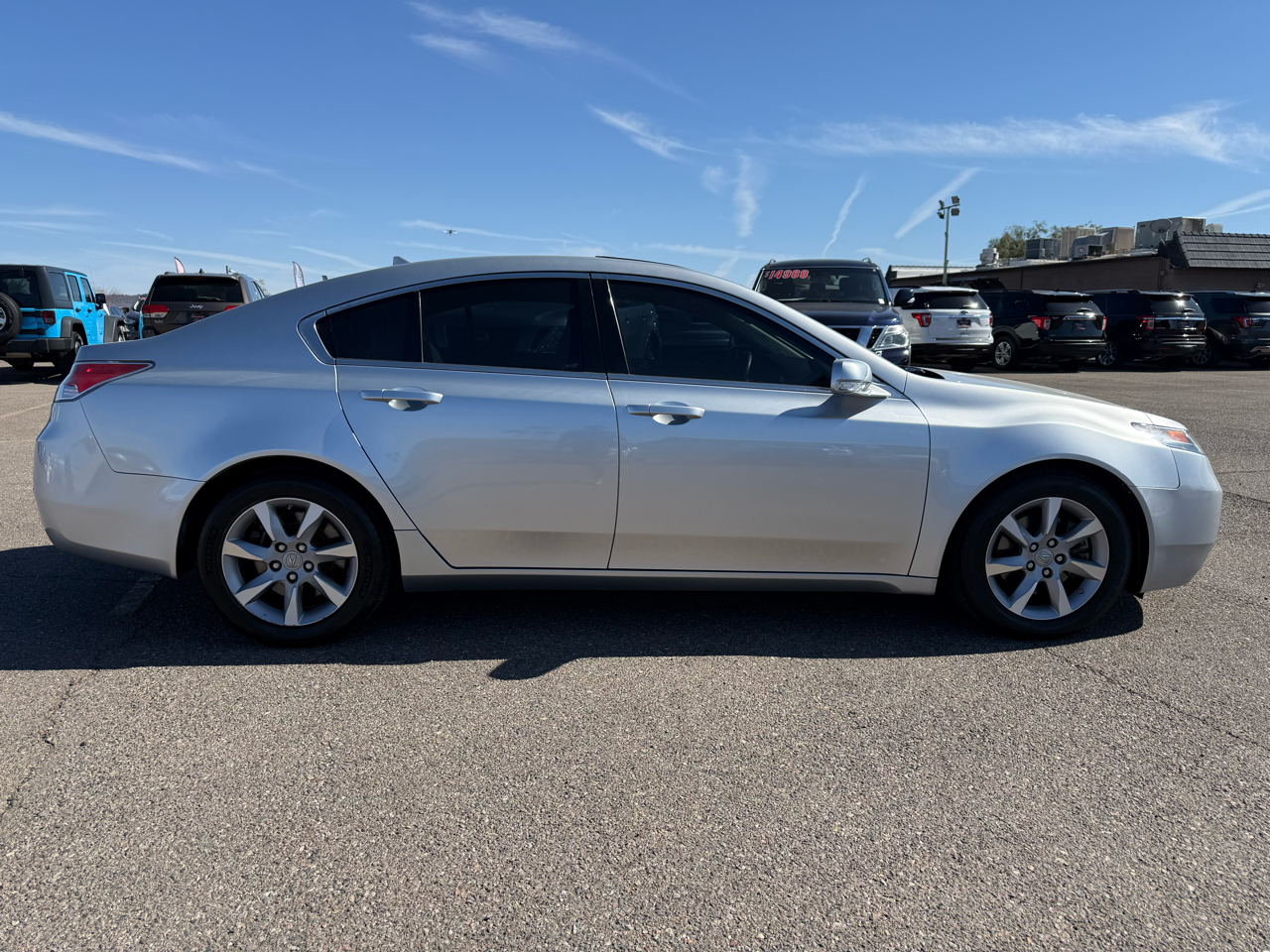 Acura TL 4dr Sdn Auto 2WD 2012