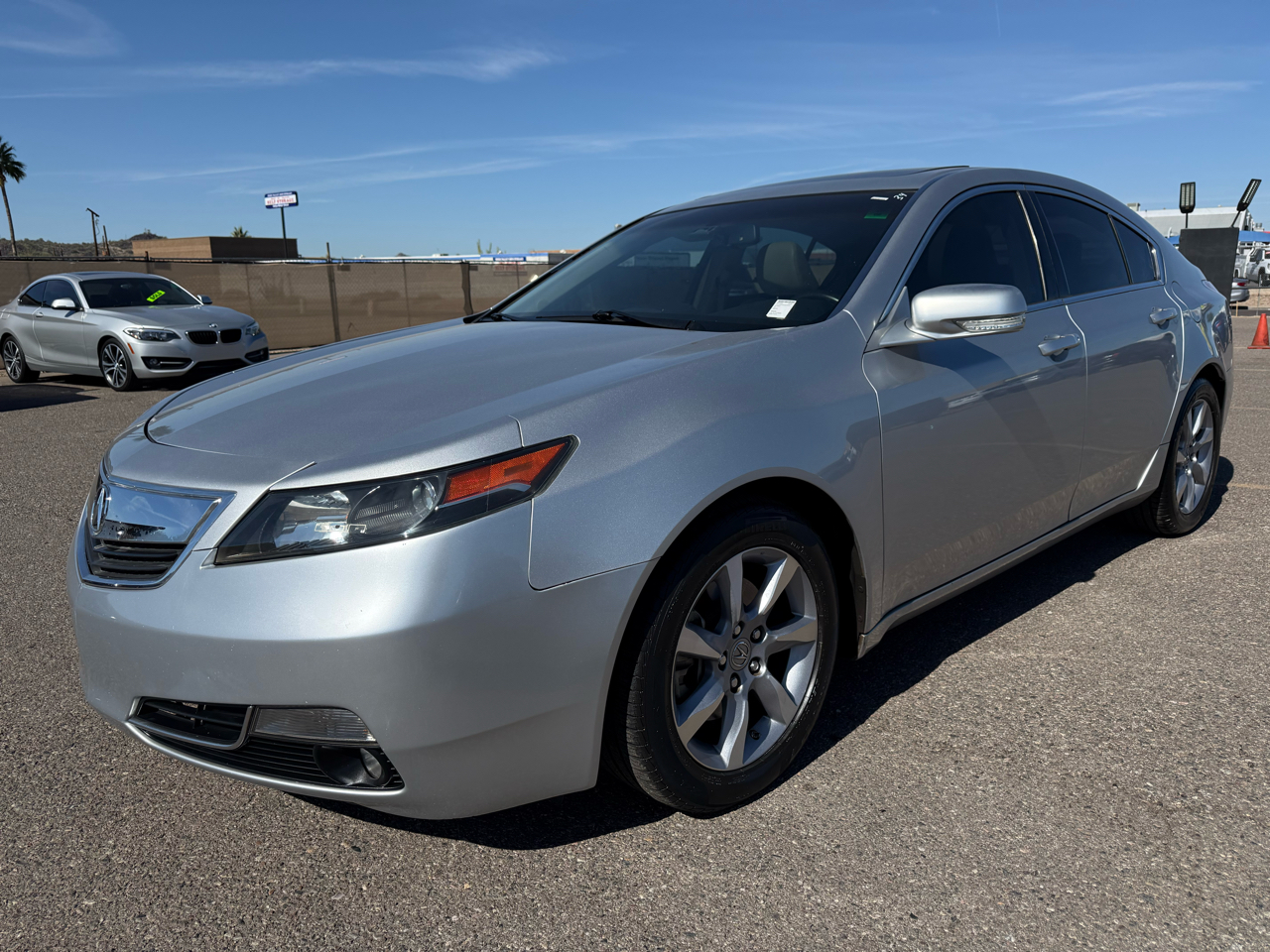 Acura TL 4dr Sdn Auto 2WD 2012