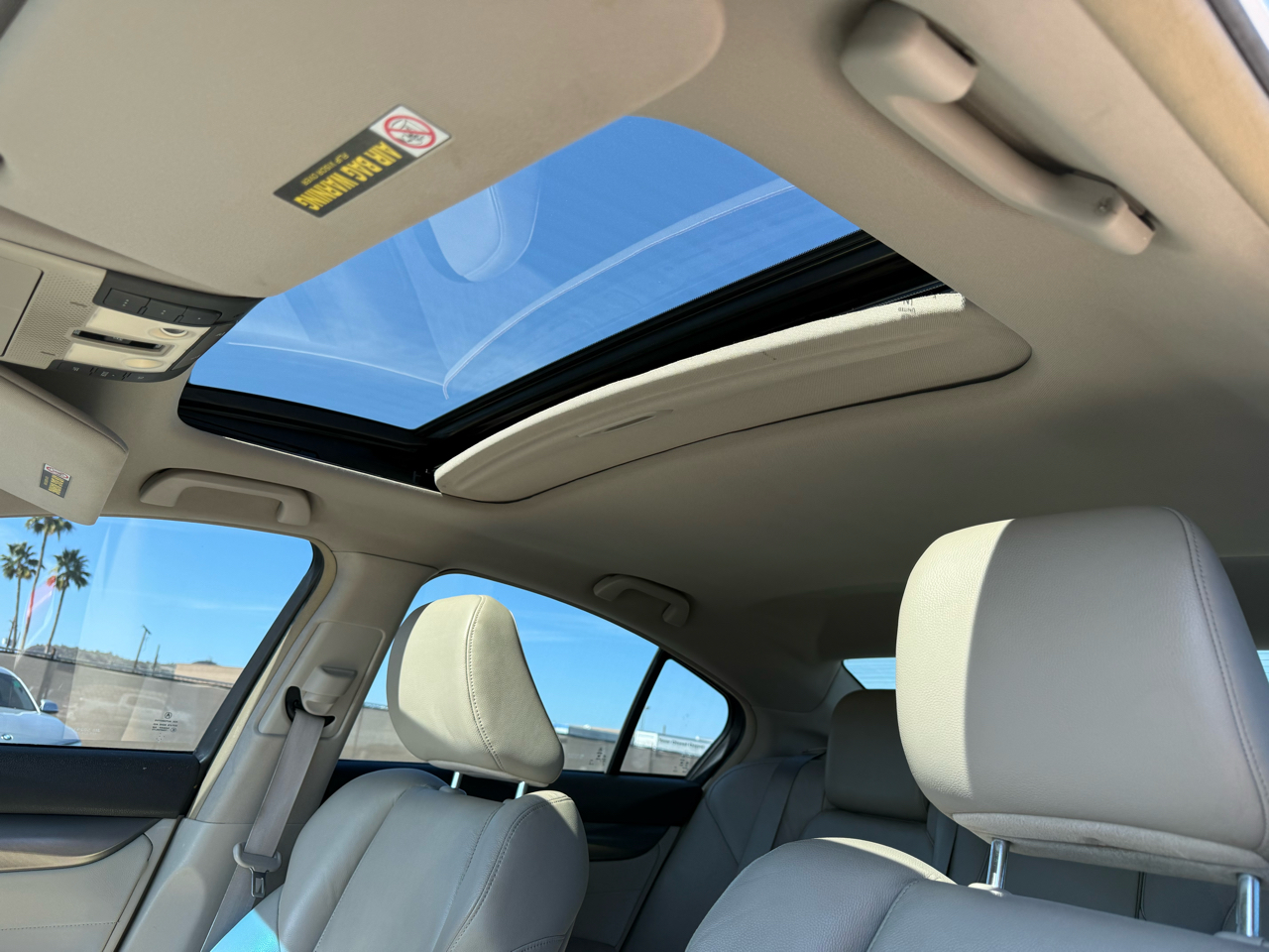 Acura TL 4dr Sdn Auto 2WD 2012