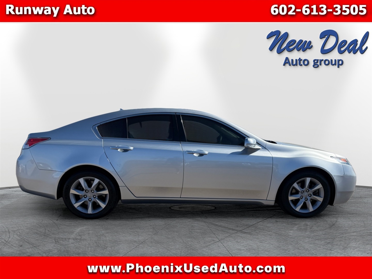 Acura TL 4dr Sdn Auto 2WD 2012