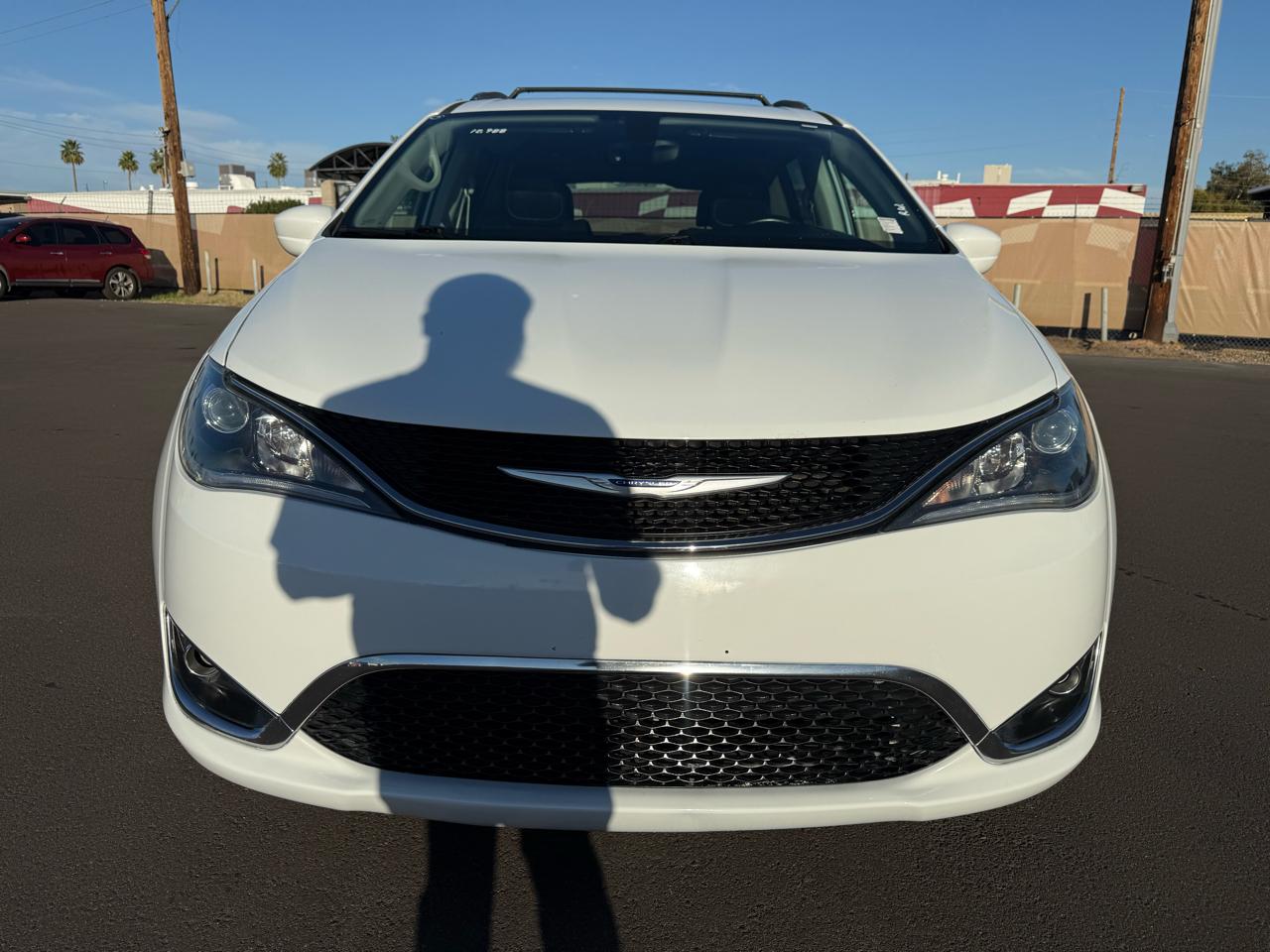 Chrysler Pacifica Touring L FWD 2019