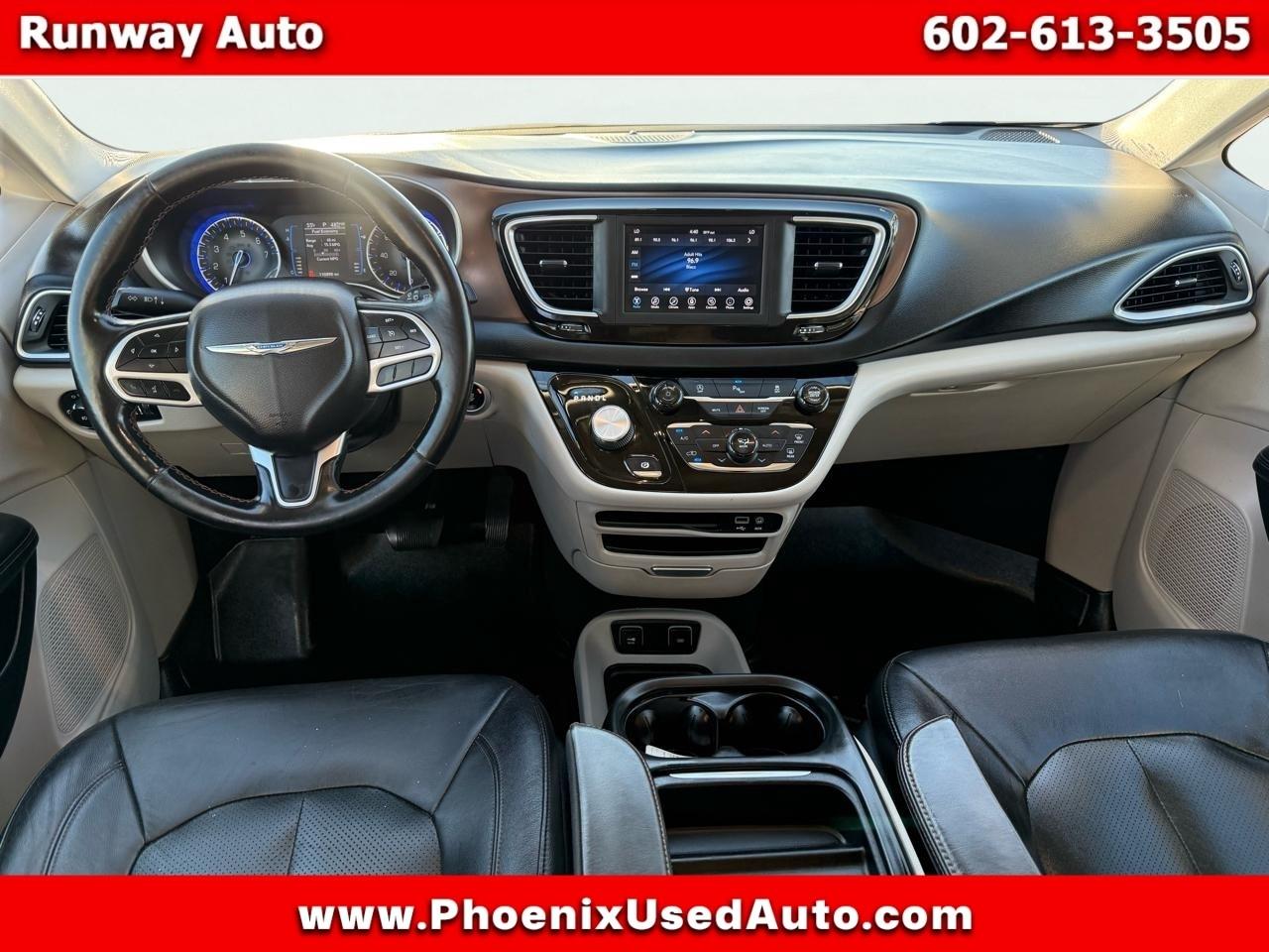 Chrysler Pacifica Touring L FWD 2019