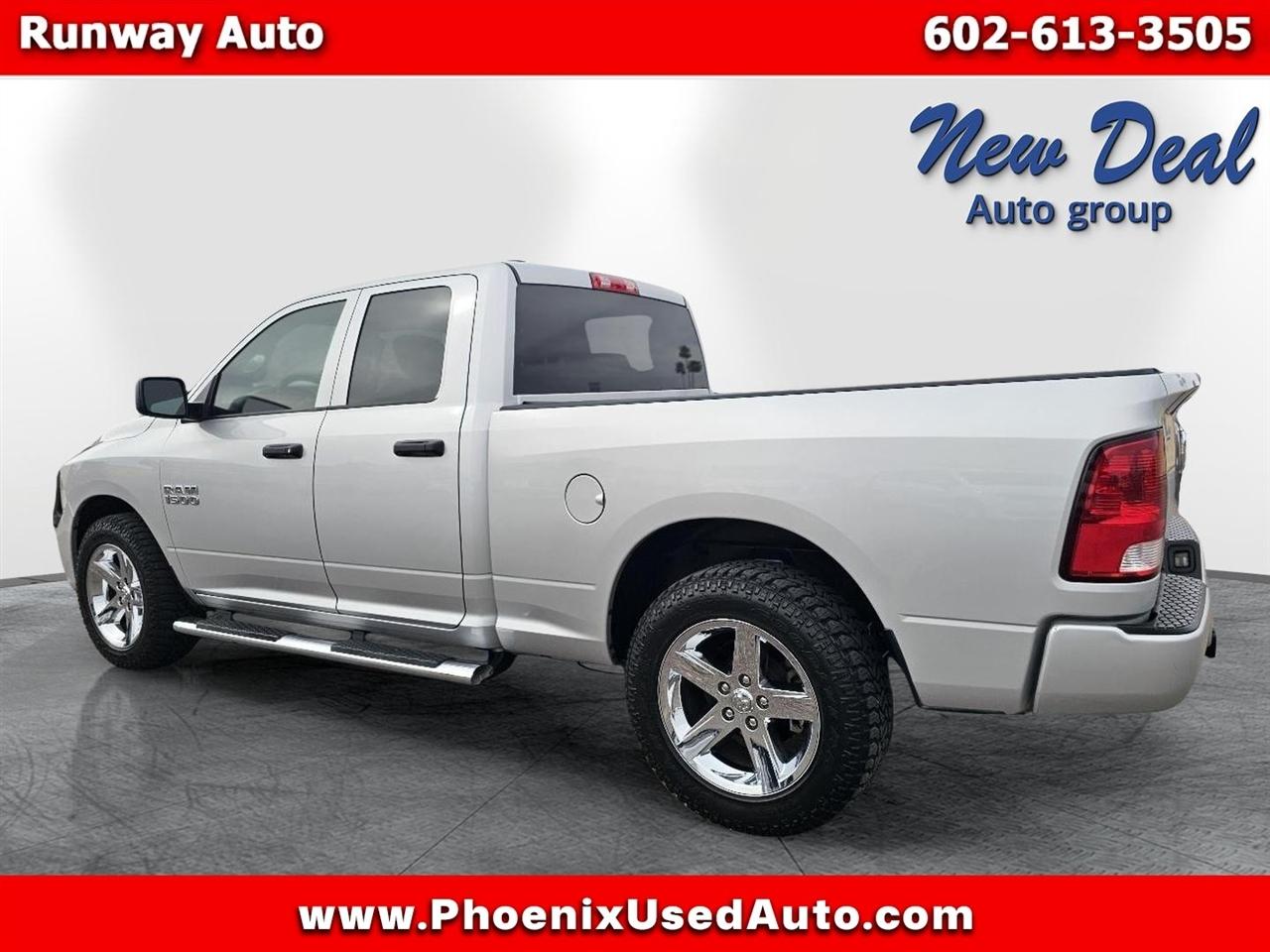 RAM 1500 Express 4x2 Quad Cab 6'4" Box 2018