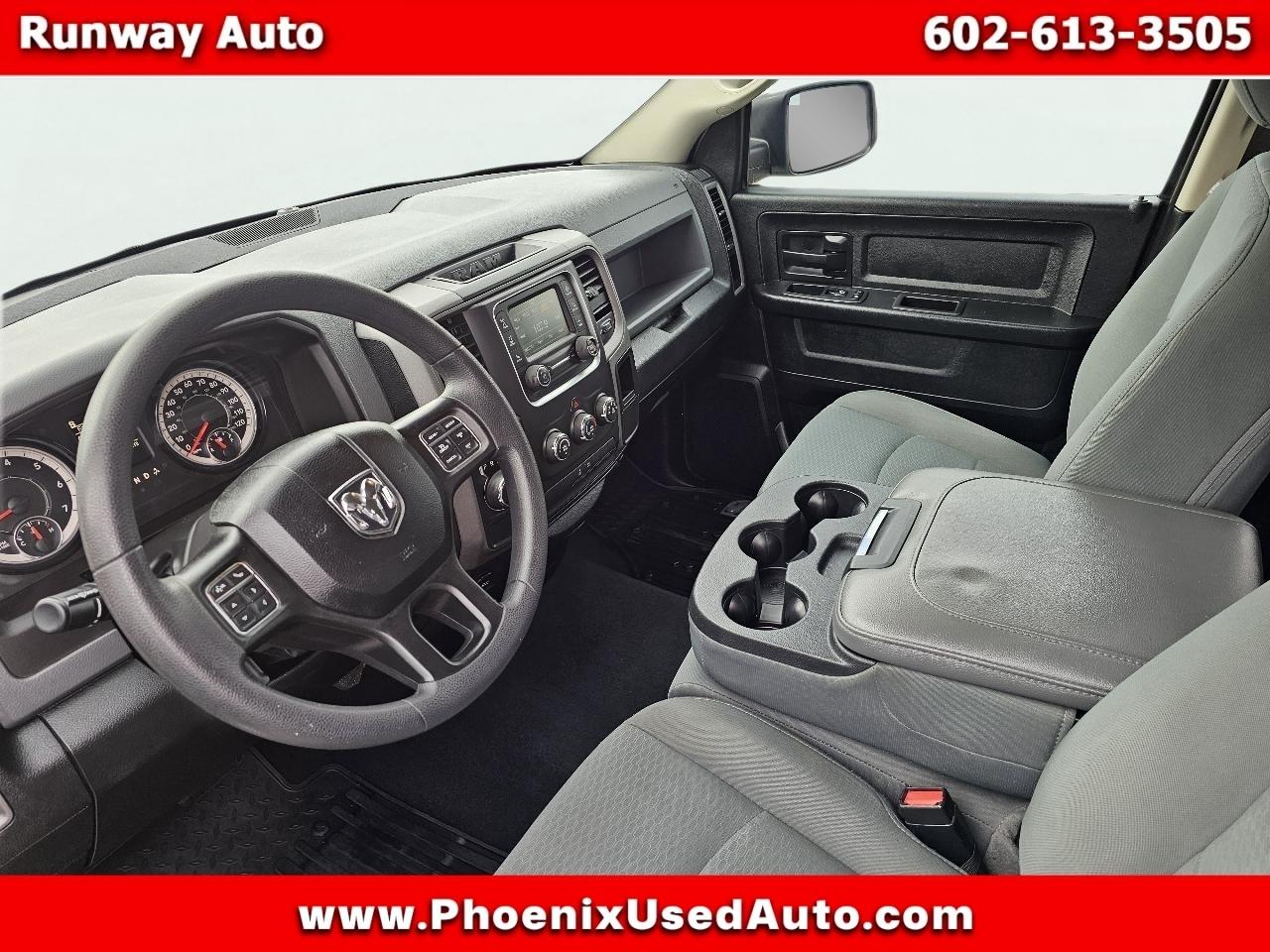 RAM 1500 Express 4x2 Quad Cab 6'4" Box 2018