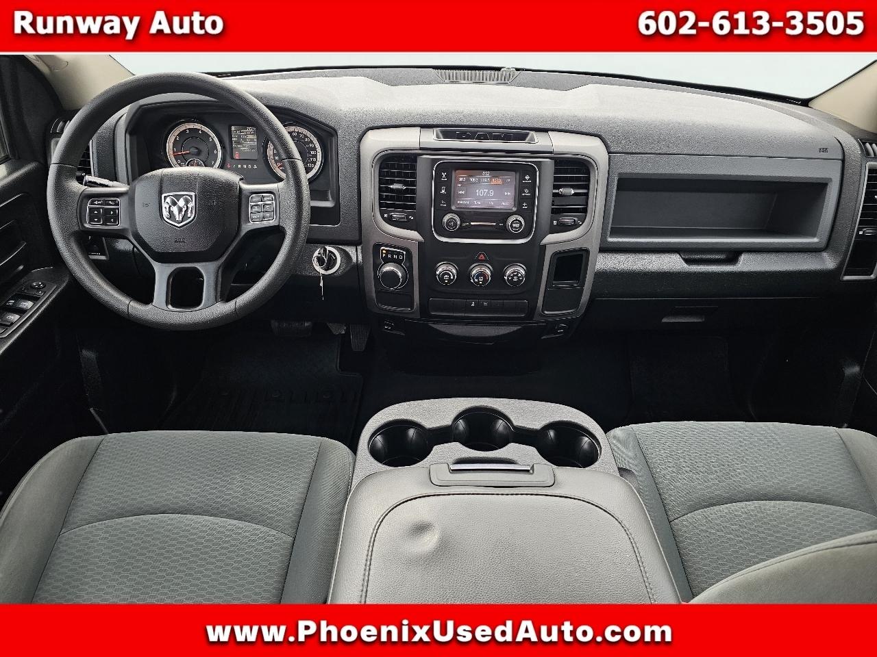 RAM 1500 Express 4x2 Quad Cab 6'4" Box 2018