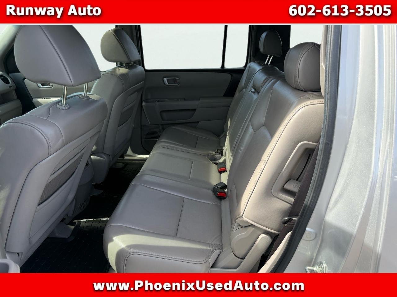 Honda Pilot 2WD 4dr EX-L 2011