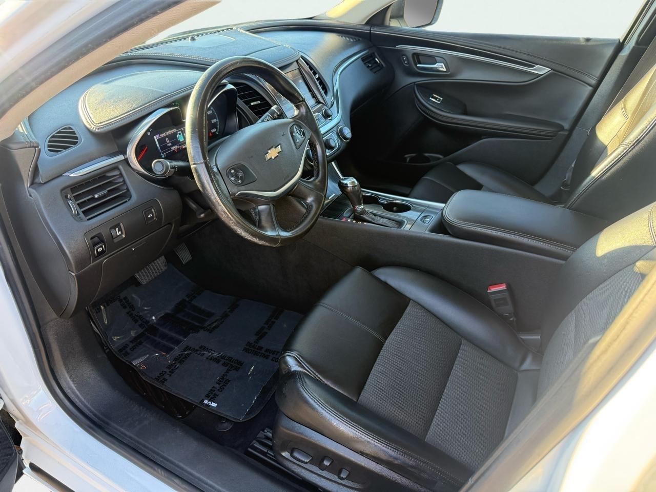 Chevrolet Impala 4dr Sdn LT w/1LT 2017