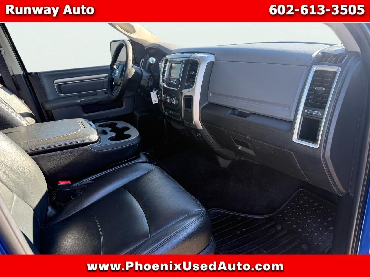 RAM 2500 SLT 4x4 Crew Cab 6'4" Box 2017