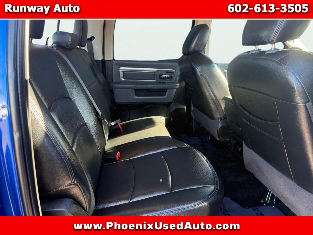 RAM 2500 SLT 4x4 Crew Cab 6'4" Box 2017