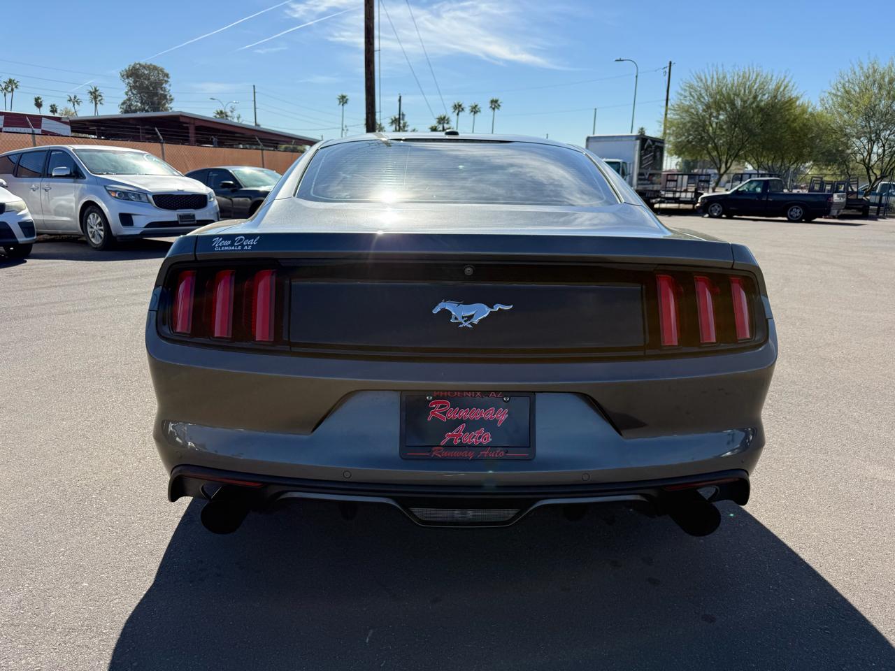 Ford Mustang EcoBoost Fastback 2017