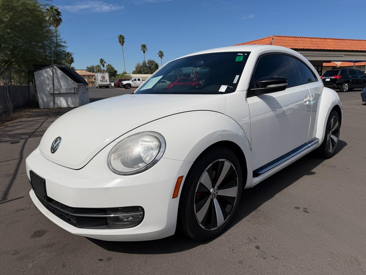 Volkswagen Beetle 2dr Cpe Man 2.0T Turbo PZEV 2012