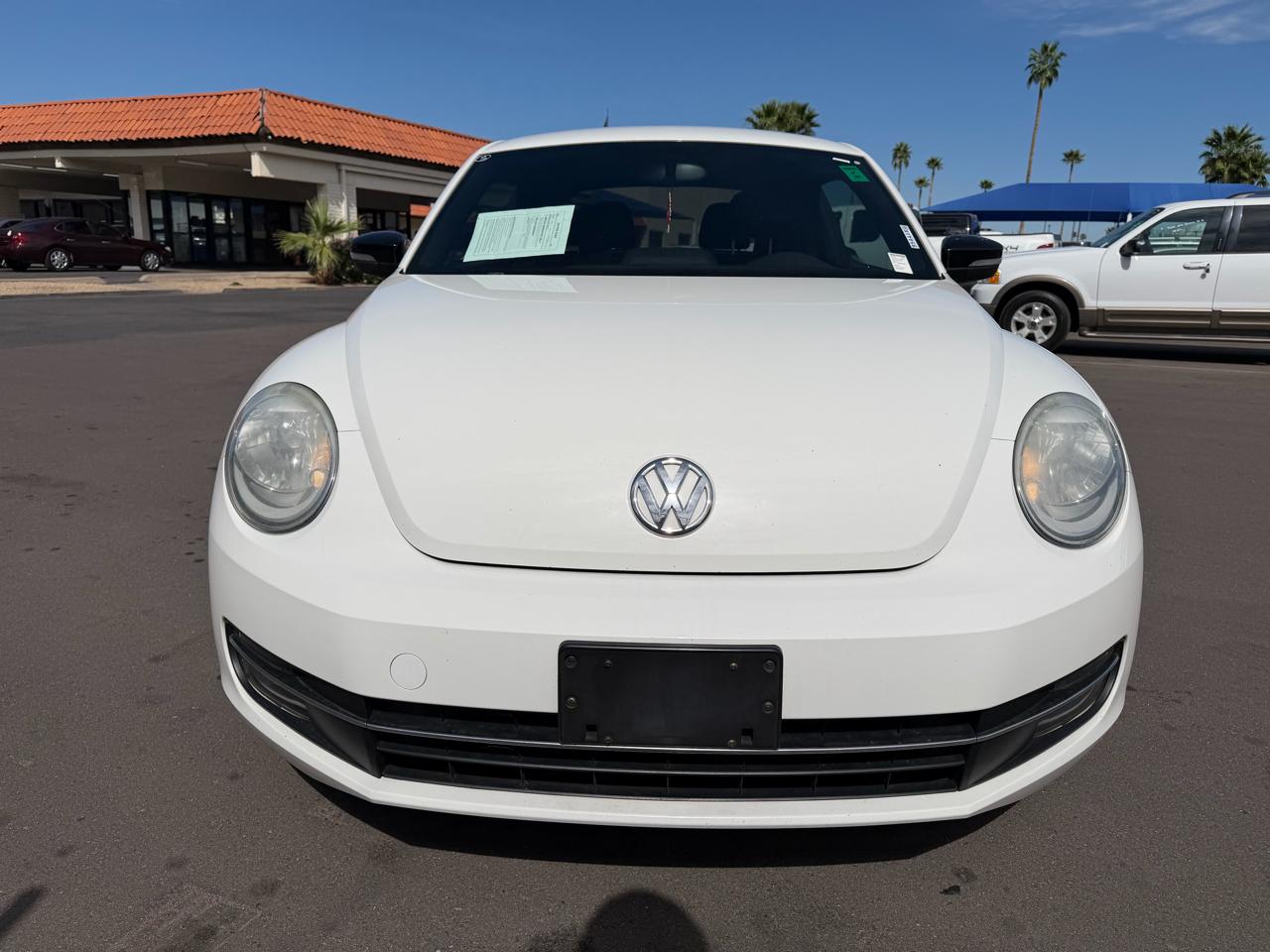 Volkswagen Beetle 2dr Cpe Man 2.0T Turbo PZEV 2012