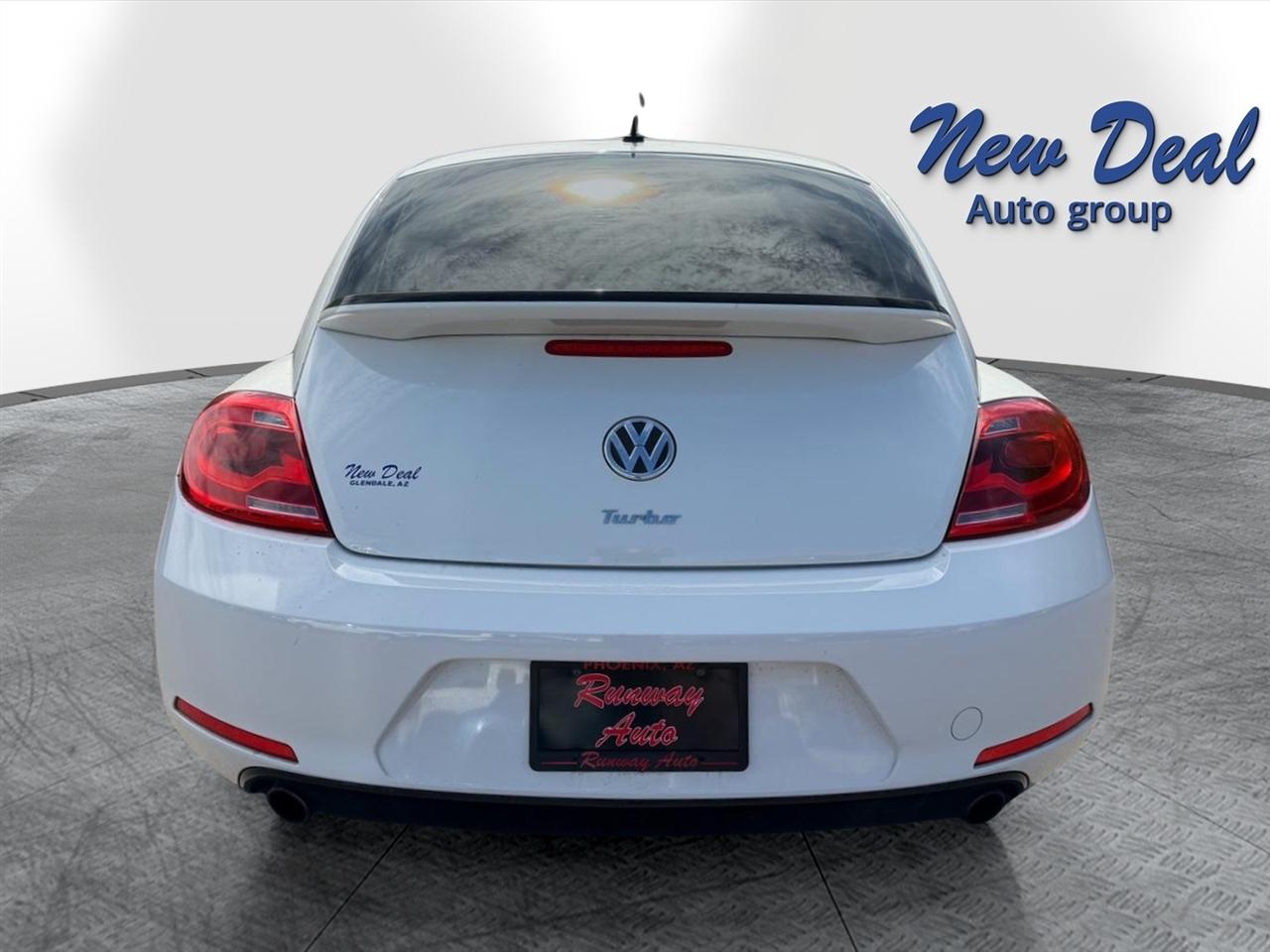 Volkswagen Beetle 2dr Cpe Man 2.0T Turbo PZEV 2012