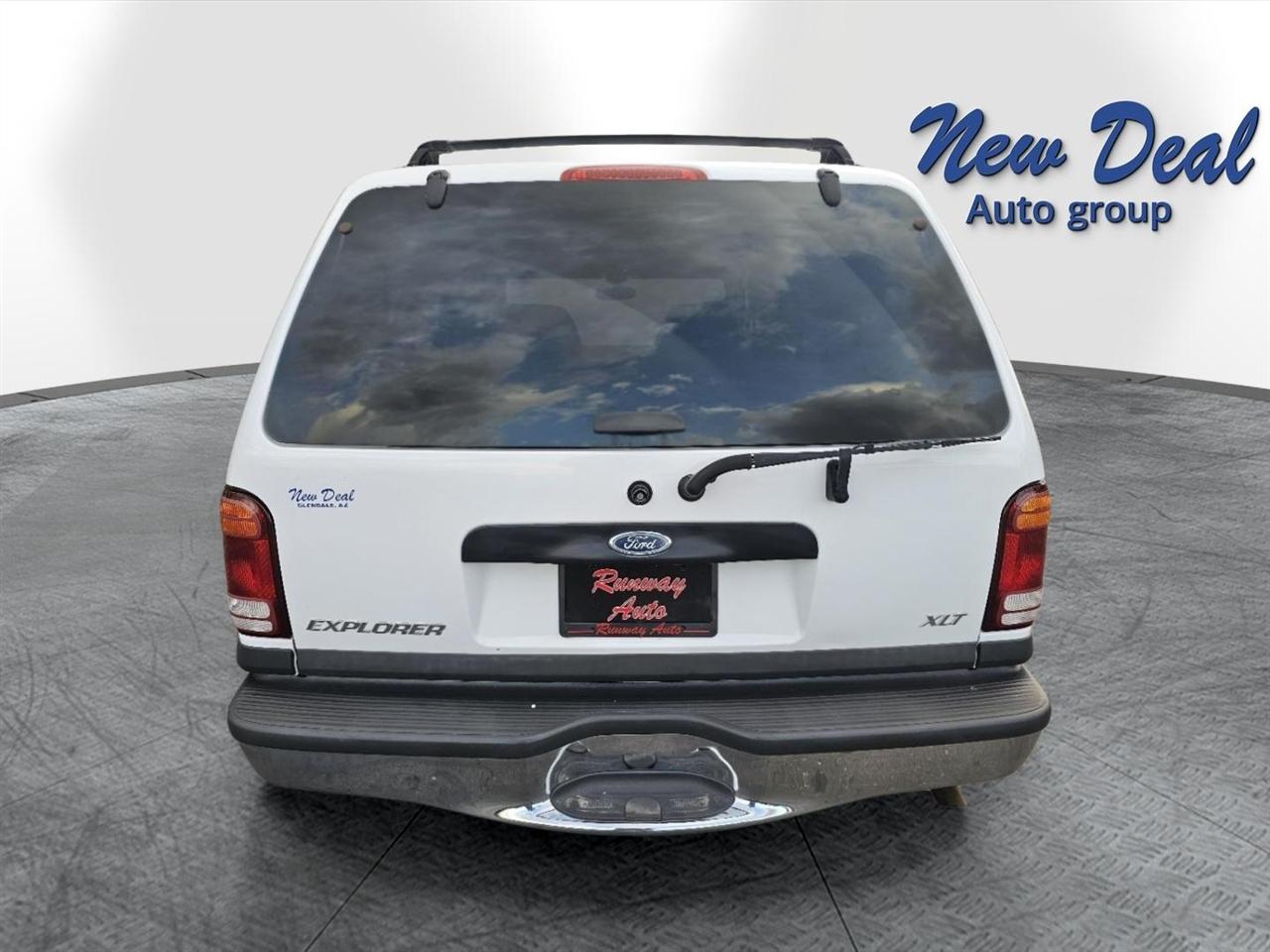 Ford Explorer 4dr 112" WB XLT 2000