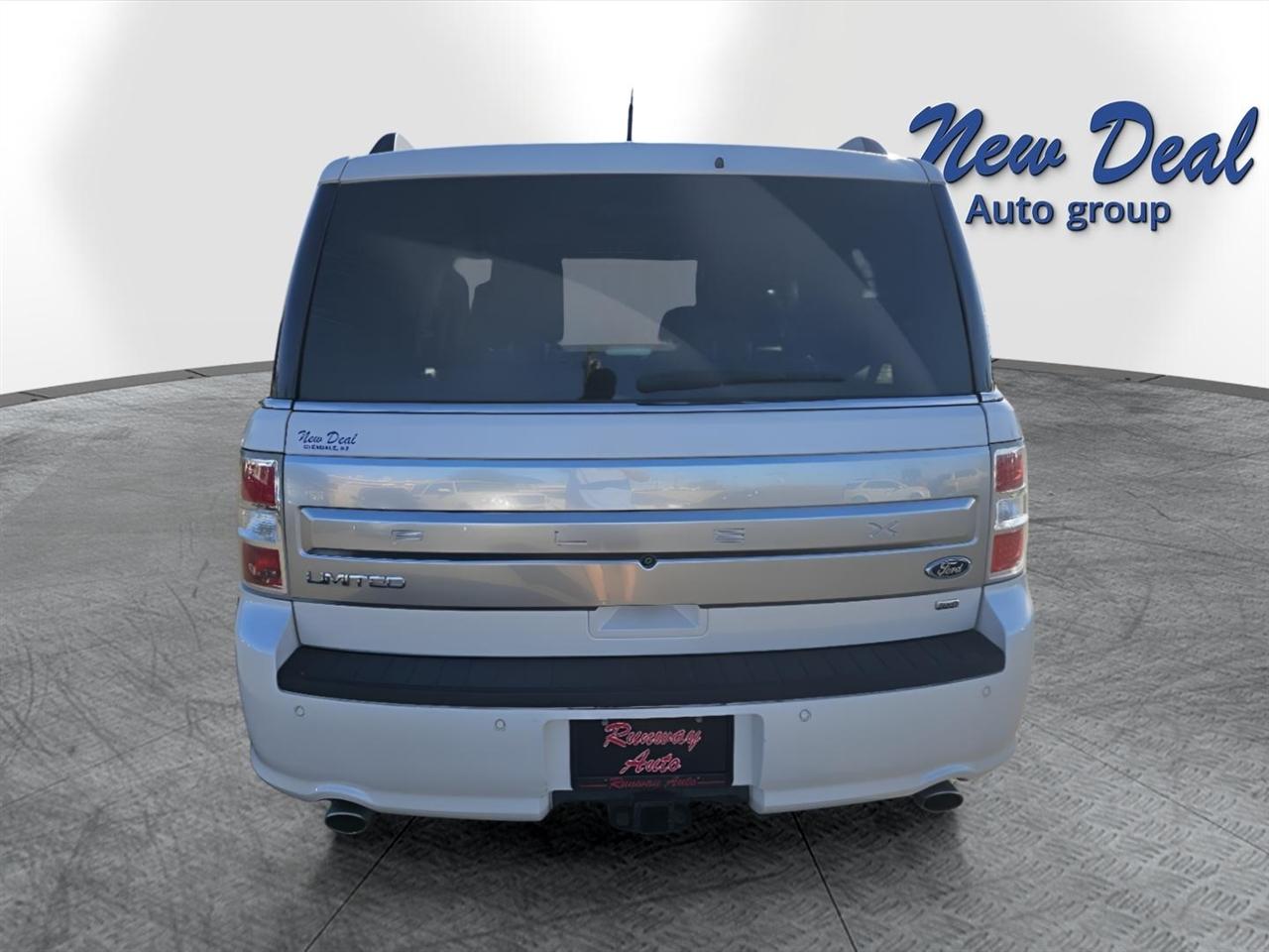 View vehicle photo 4