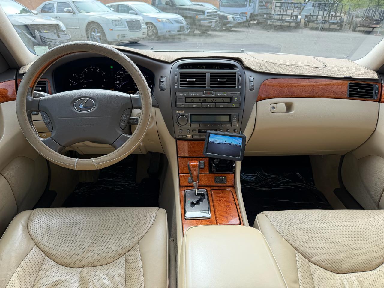 Lexus LS 430 4dr Sdn 2005