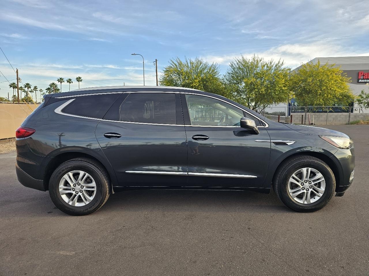 Buick Enclave FWD 4dr Essence 2018