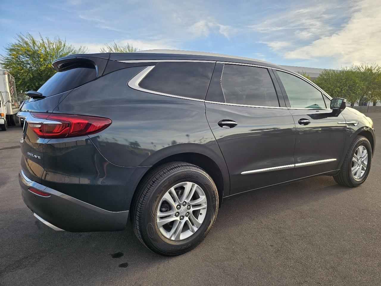 Buick Enclave FWD 4dr Essence 2018
