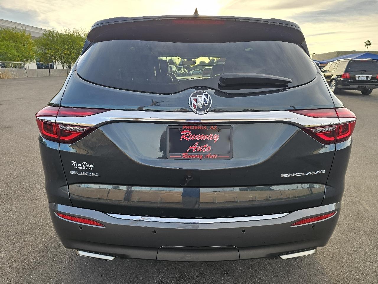Buick Enclave FWD 4dr Essence 2018