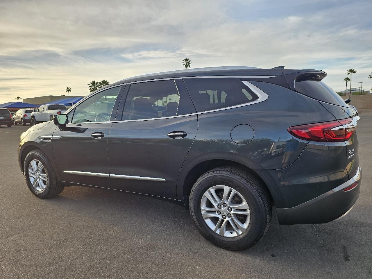 Buick Enclave FWD 4dr Essence 2018