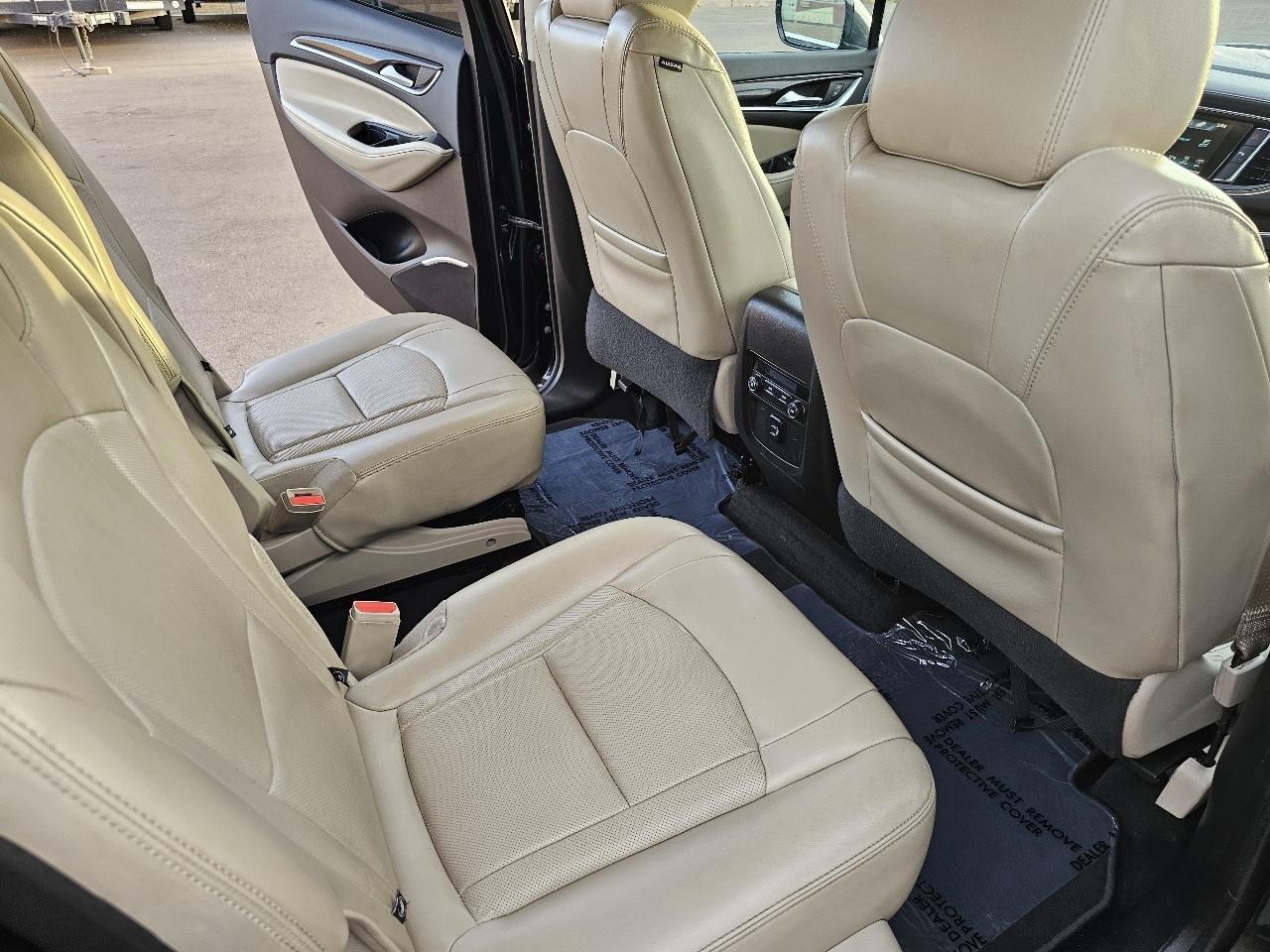 Buick Enclave FWD 4dr Essence 2018