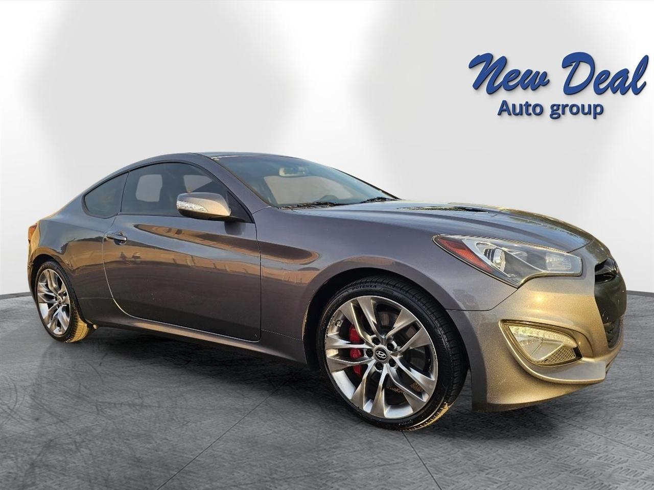 2014 Hyundai Genesis Coupe 2dr V6 3.8L Man R-Spec