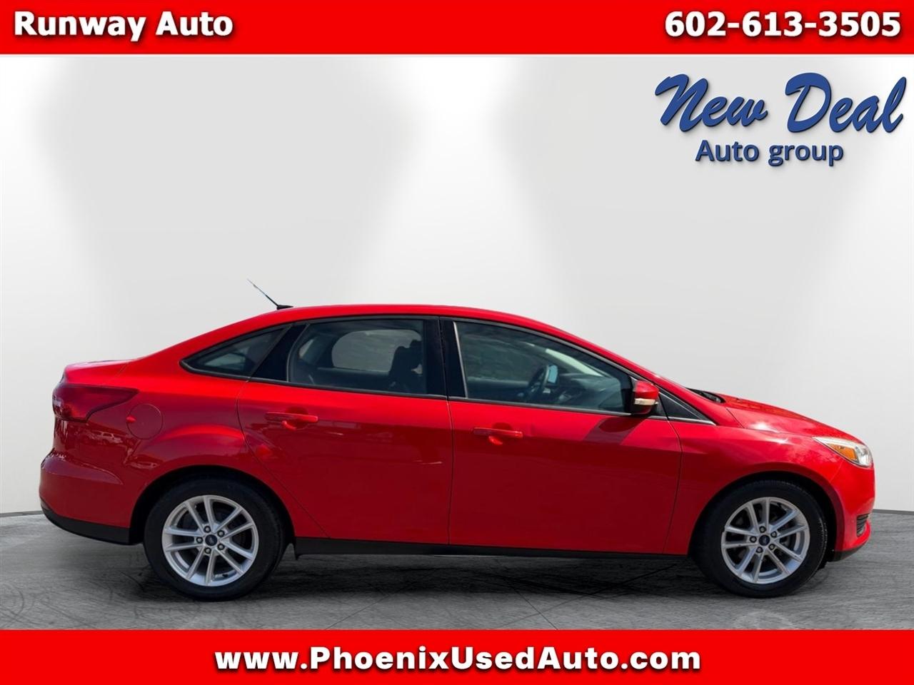 Ford Focus SE Sedan 2017