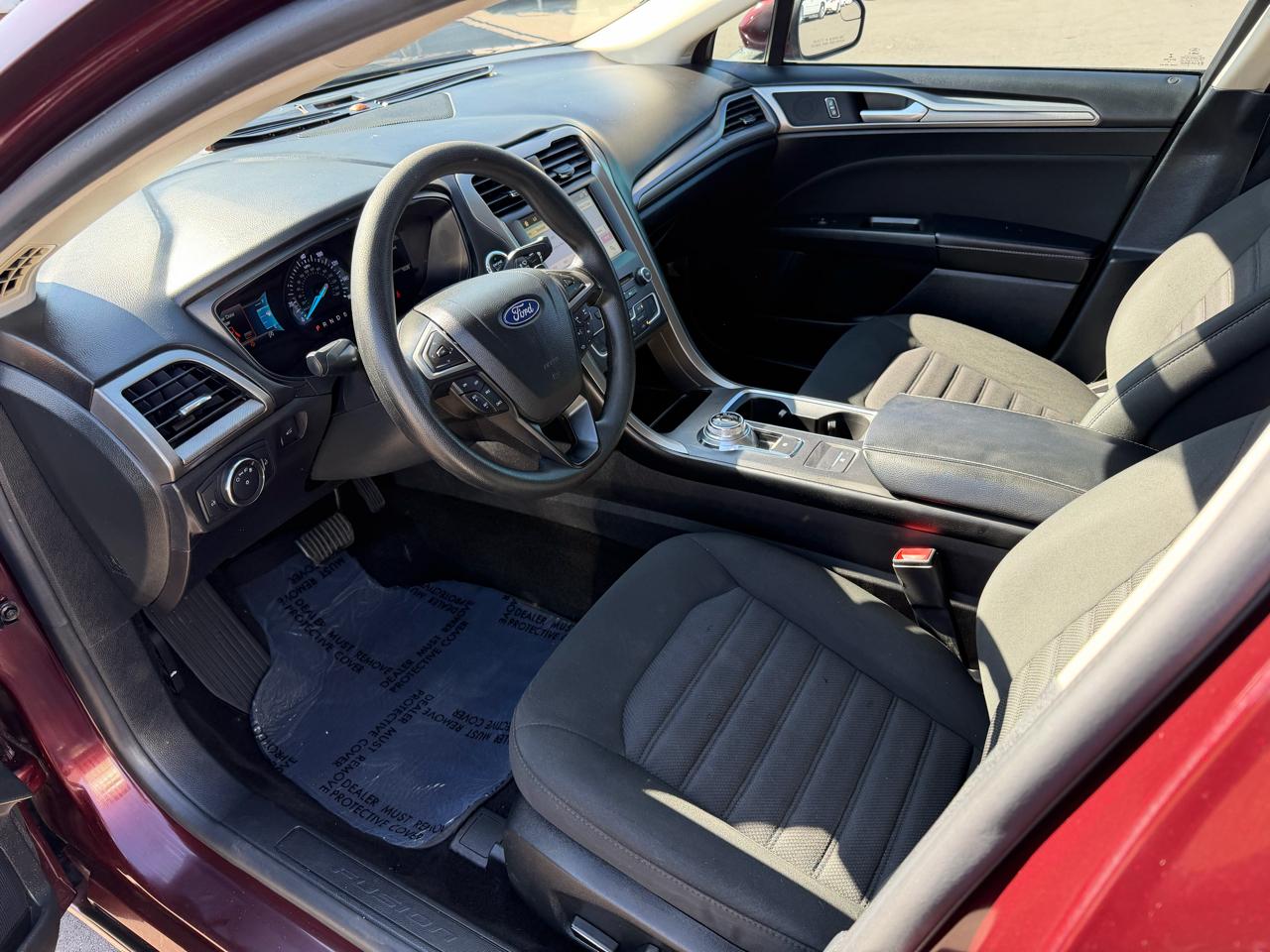 Ford Fusion SE FWD 2018