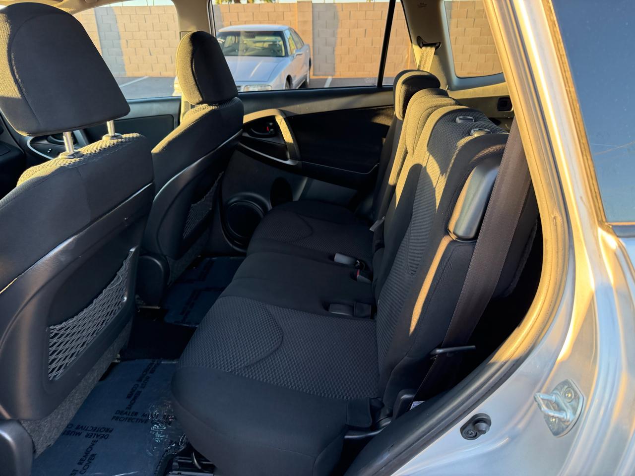 Toyota RAV4 FWD 4dr V6 5-Spd AT Sport (Natl) 2009