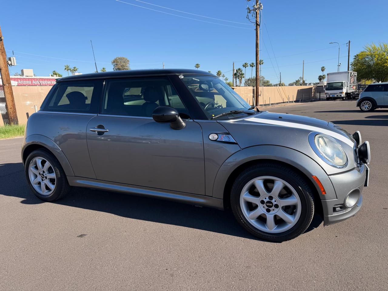 MINI Cooper Hardtop 2dr Cpe S 2010
