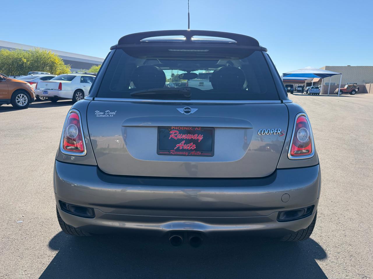 MINI Cooper Hardtop 2dr Cpe S 2010