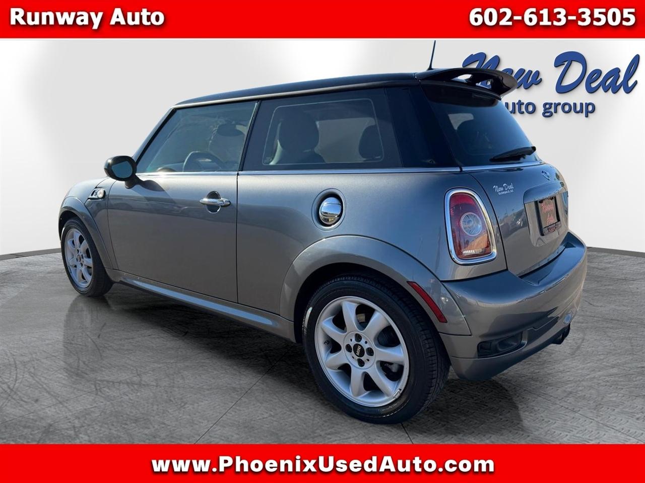 MINI Cooper Hardtop 2dr Cpe S 2010