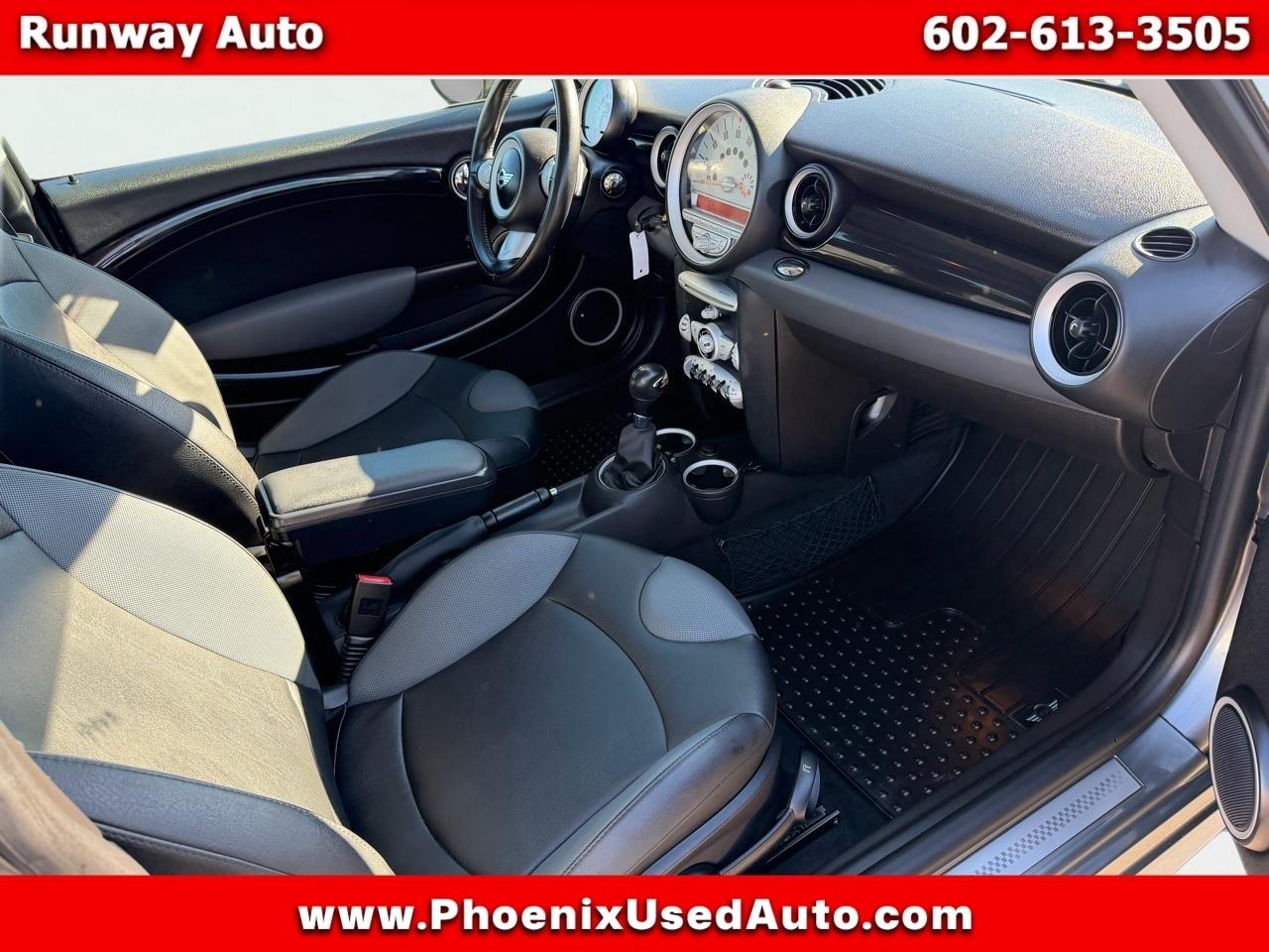 MINI Cooper Hardtop 2dr Cpe S 2010