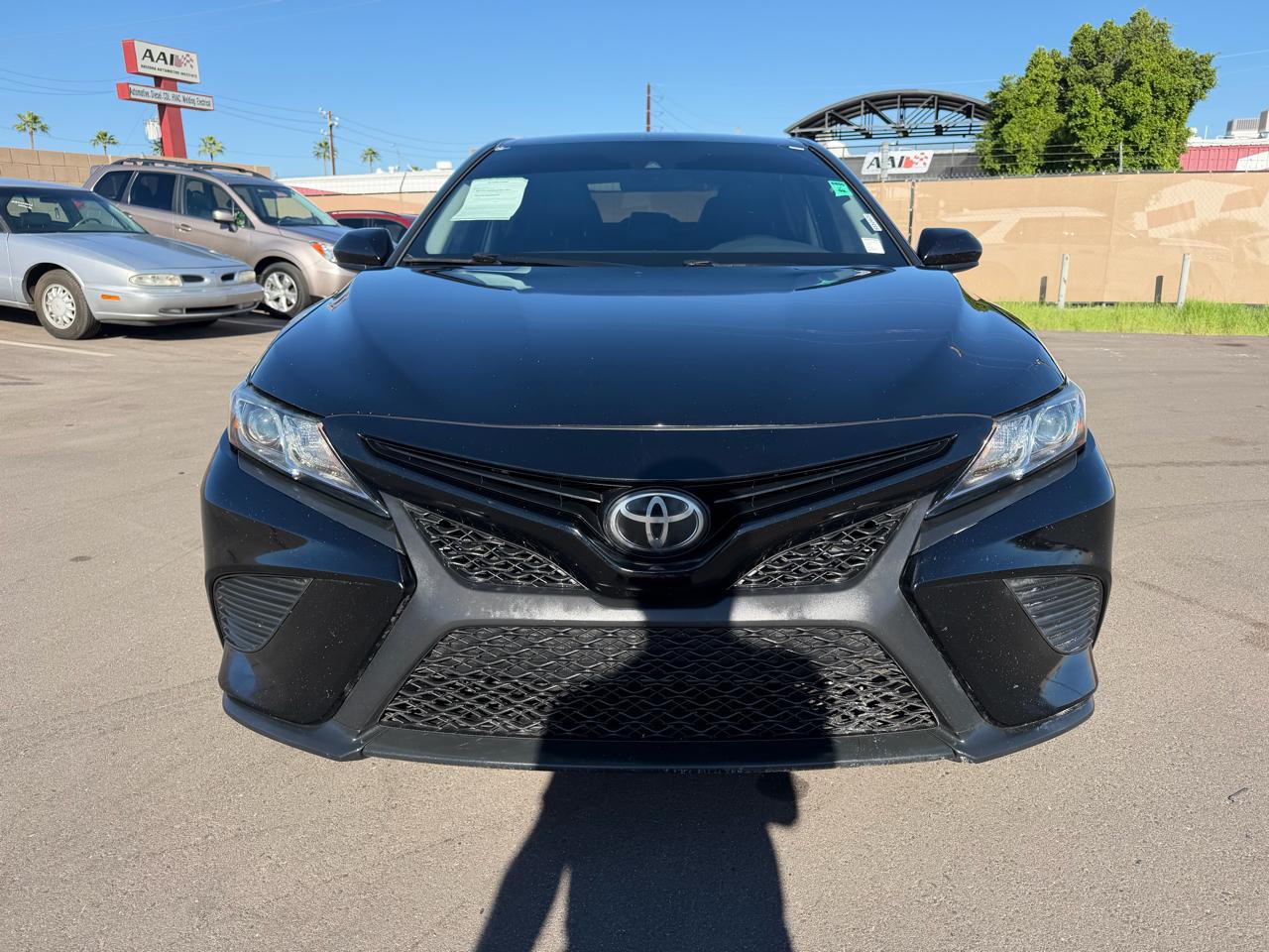 Toyota Camry XLE Auto (Natl) 2018