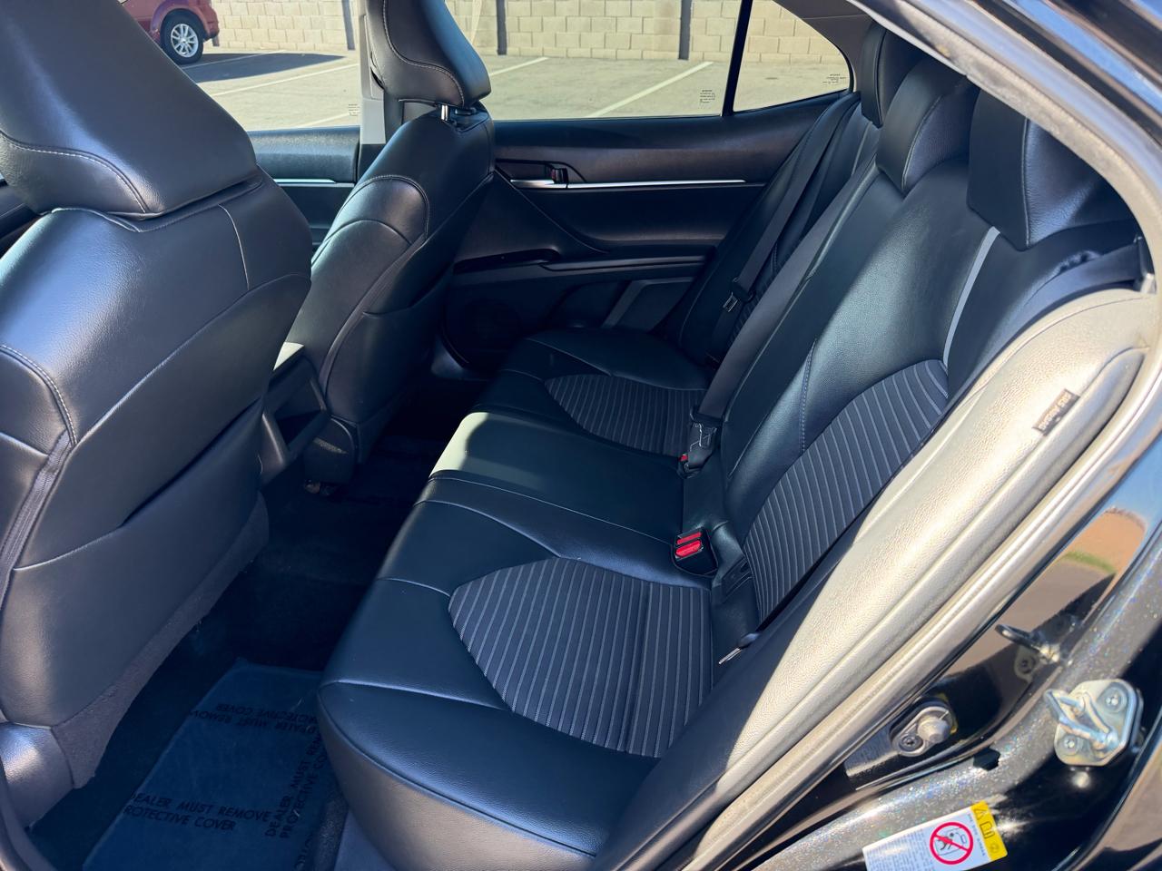 Toyota Camry XLE Auto (Natl) 2018