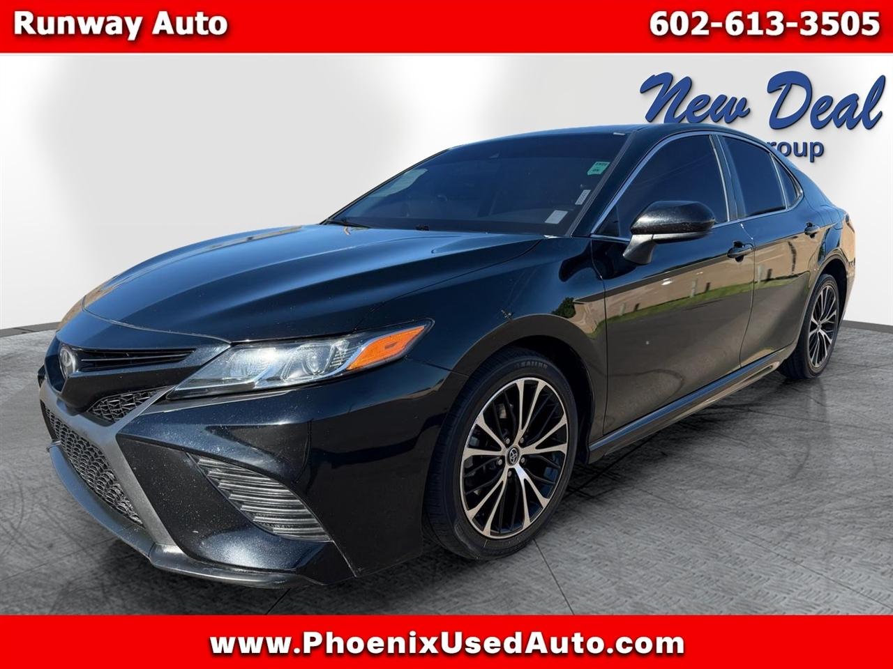 Toyota Camry XLE Auto (Natl) 2018