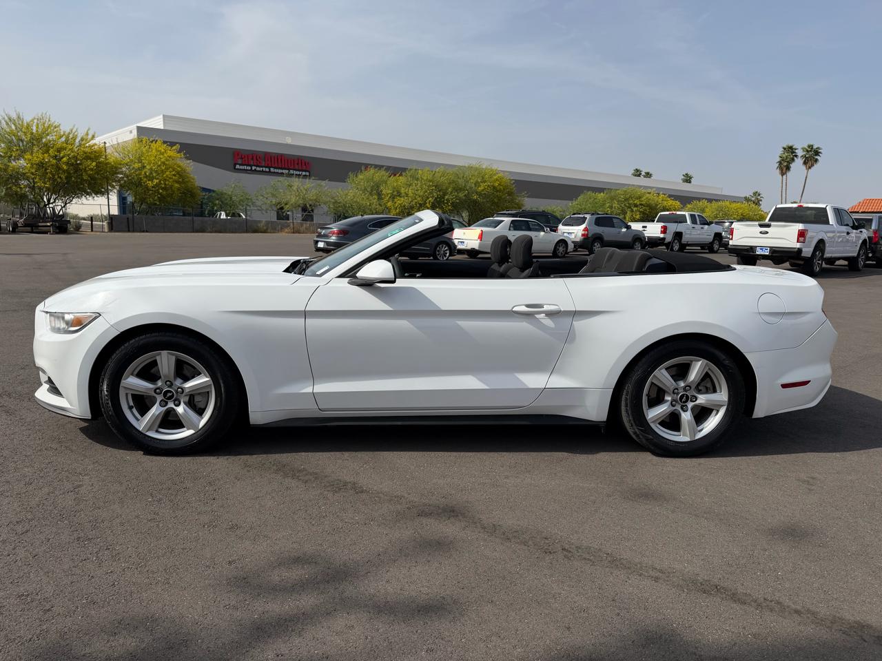 Ford Mustang V6 Convertible 2017