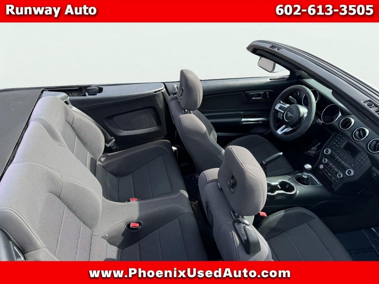 Ford Mustang V6 Convertible 2017