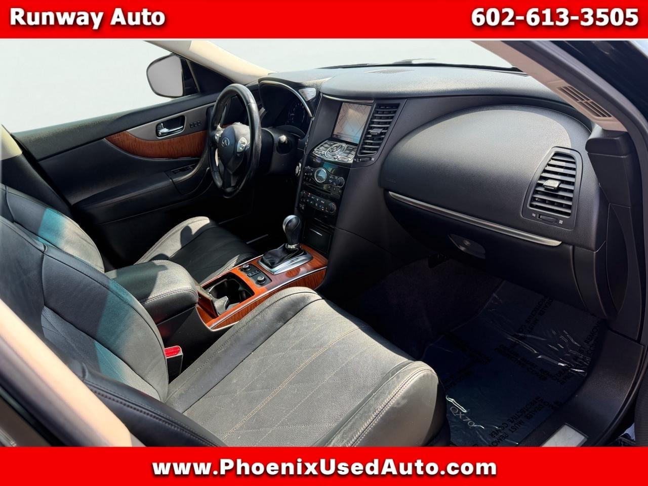 Infiniti QX70 RWD 4dr 2015