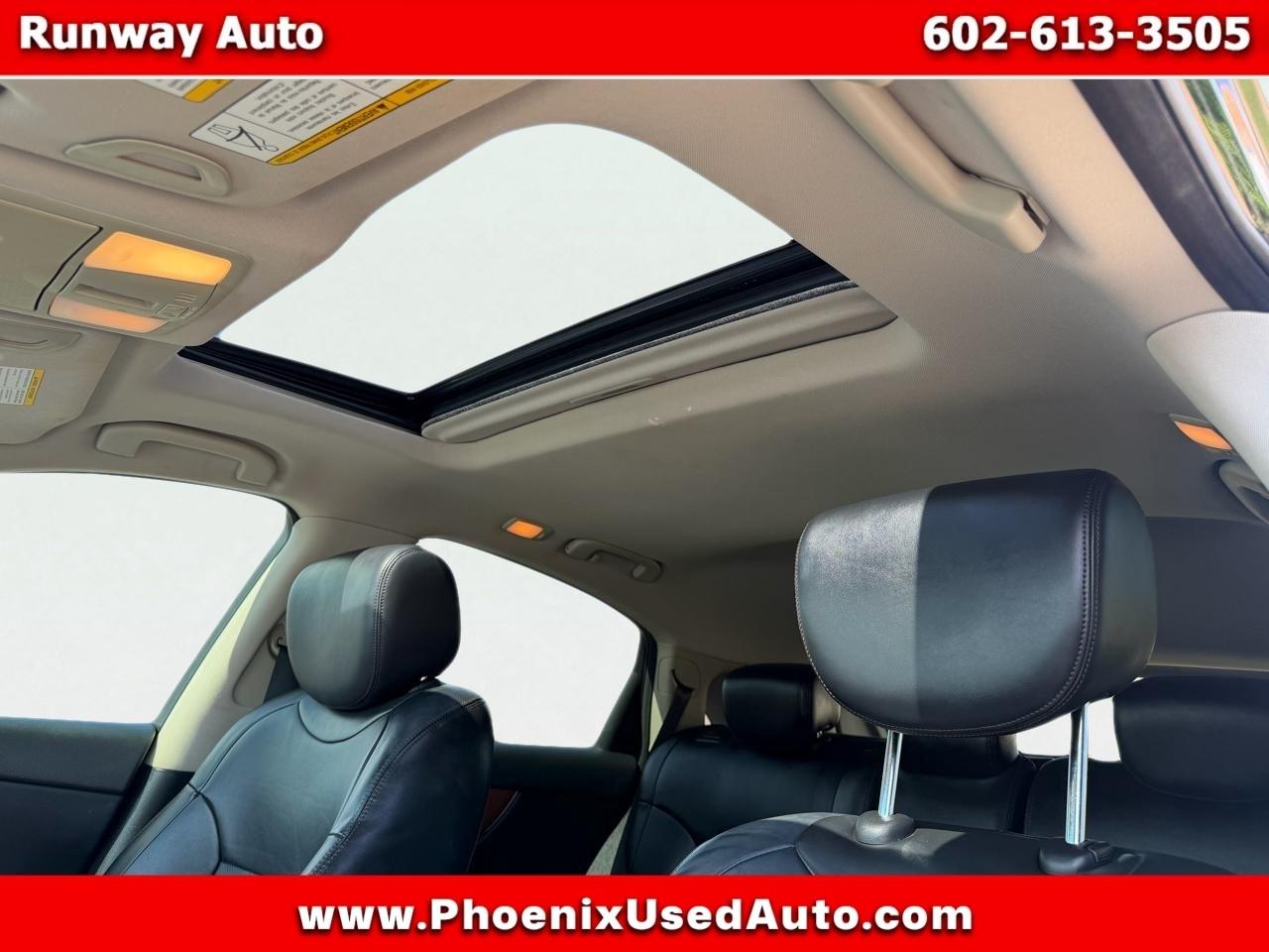 Infiniti QX70 RWD 4dr 2015