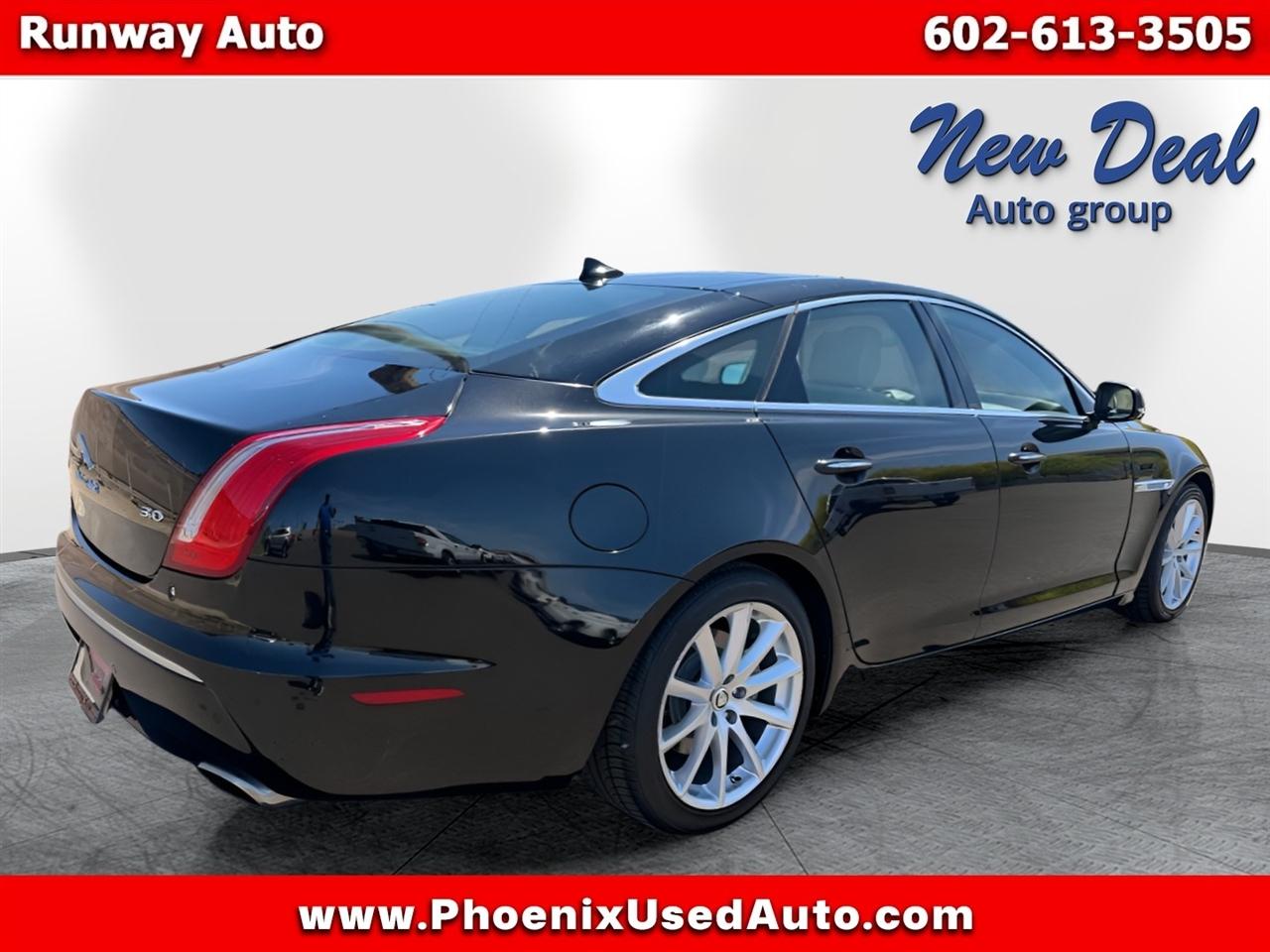 Jaguar XJ 4dr Sdn RWD 2013