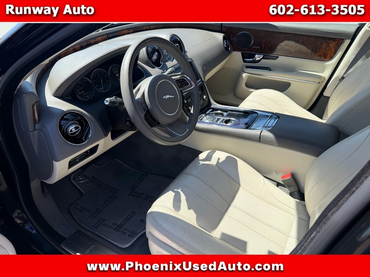 Jaguar XJ 4dr Sdn RWD 2013