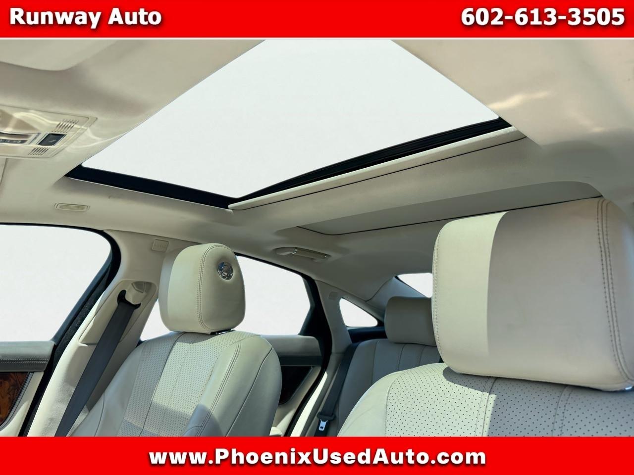 Jaguar XJ 4dr Sdn RWD 2013